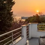 Apartmaji - Mansion