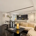Apartmaji - Mansion