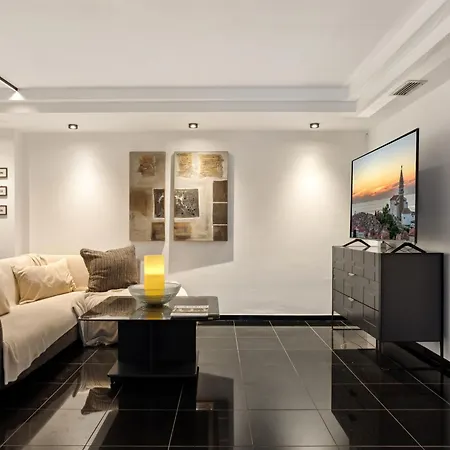 Mansion Apartment