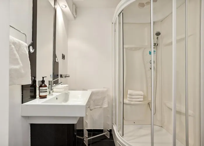 Lägenhet Apartmaji - Mansion *